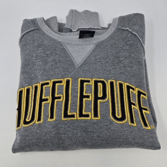 WIZARDING WORLD HARRY POTTER GREY LONG SLEEVE HUFFLEPUFF SWEATSHIRT UNISEX M - Picture 8 of 13